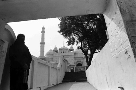 Tile Wali Masjid